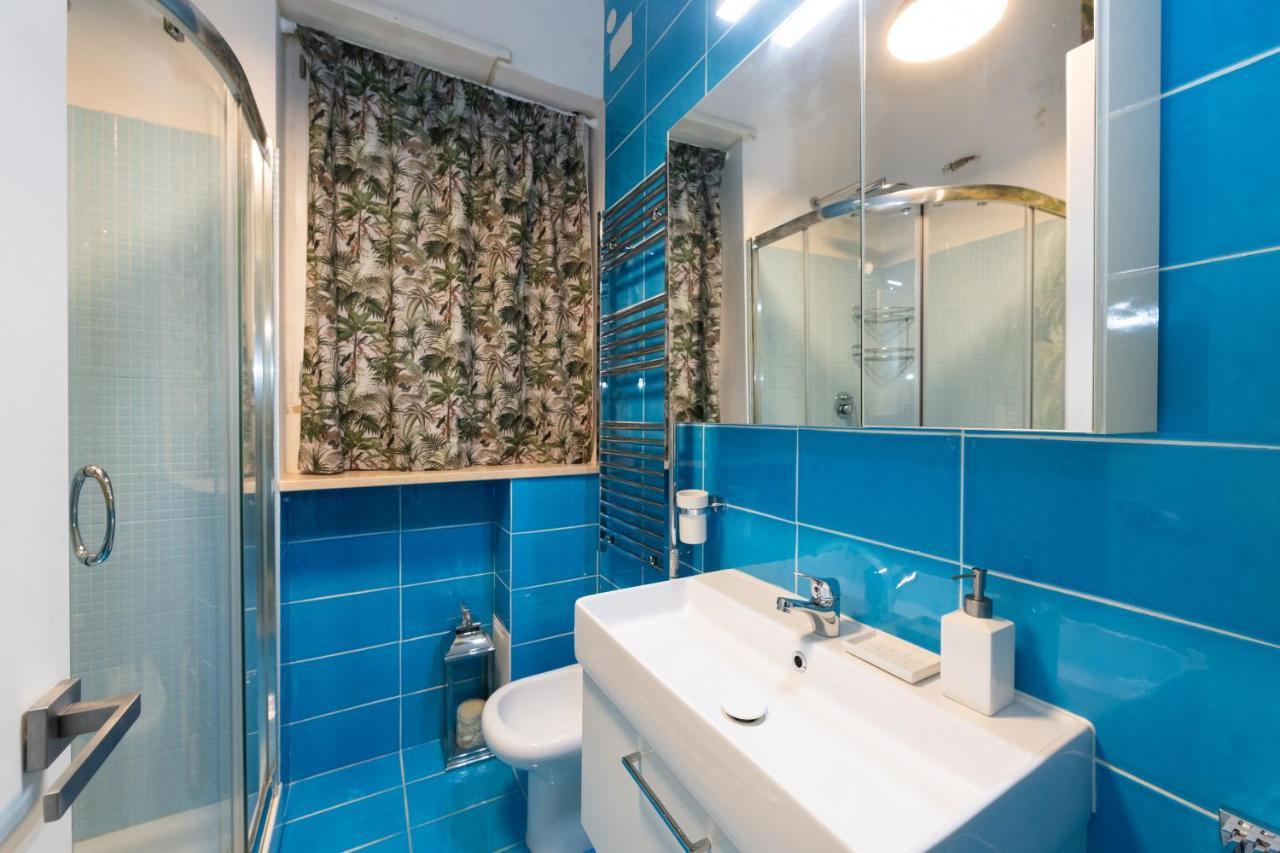 Casa Vegezio Near Vatican Museum And Metro Cipro Private Garden Check-In From 3 Pm To 10 Pm Roma Exterior foto